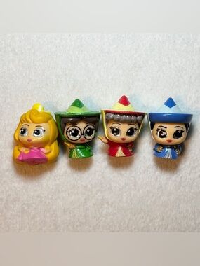 Disney Doorables Series 5 Sleeping Beauty set